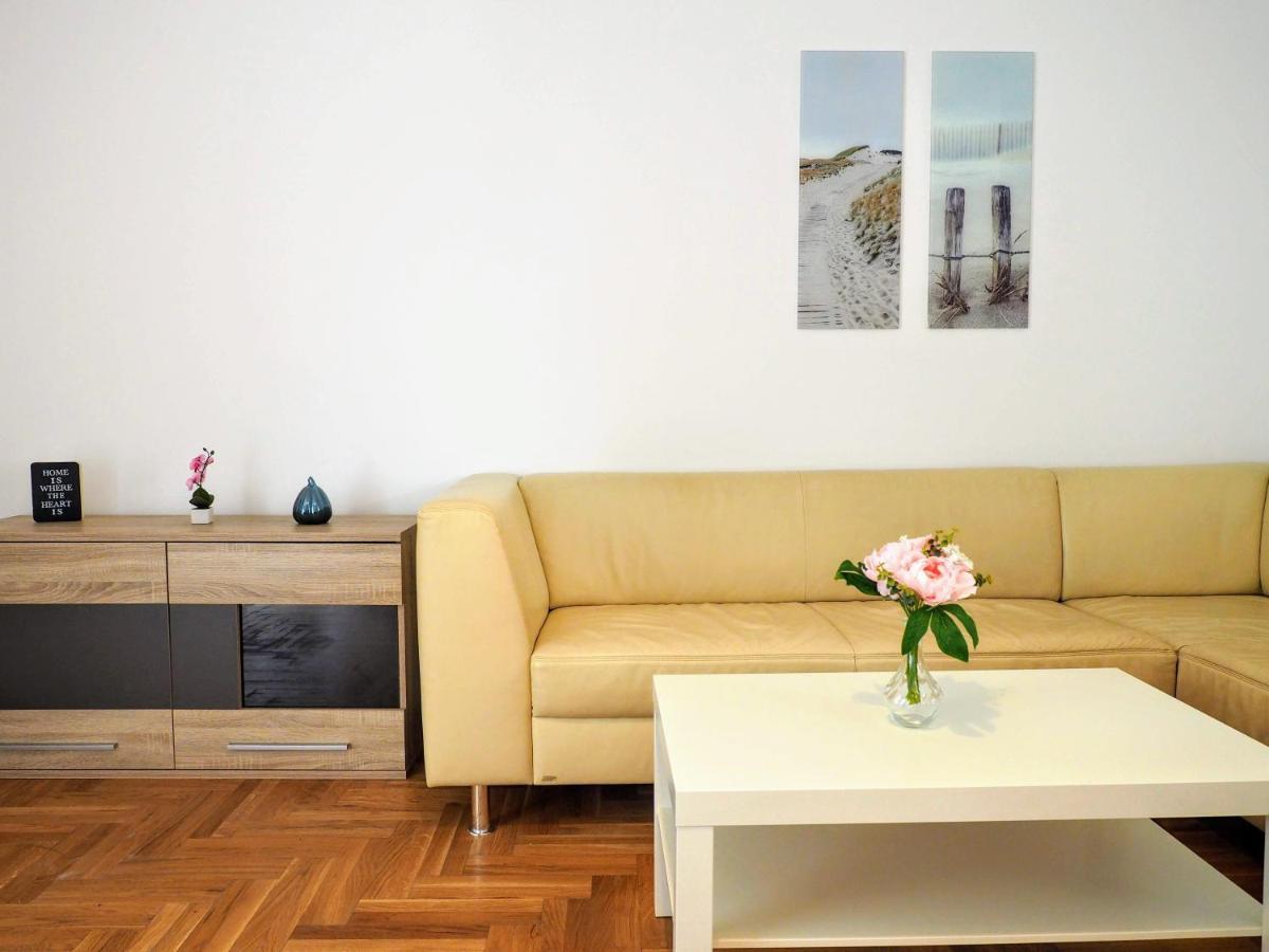 Schoenbrunn - Contactless 24h Check-in Apartment *
